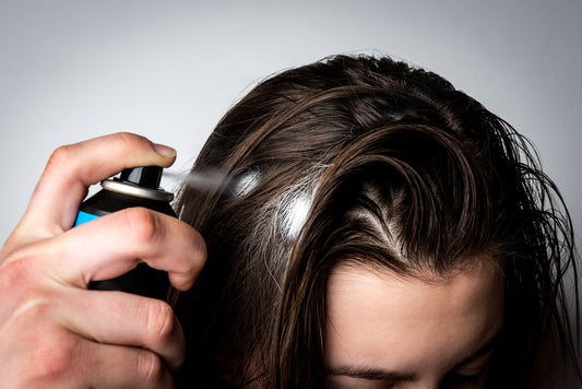 WHY YOU SHOULDN'T USE DRY SHAMPOO